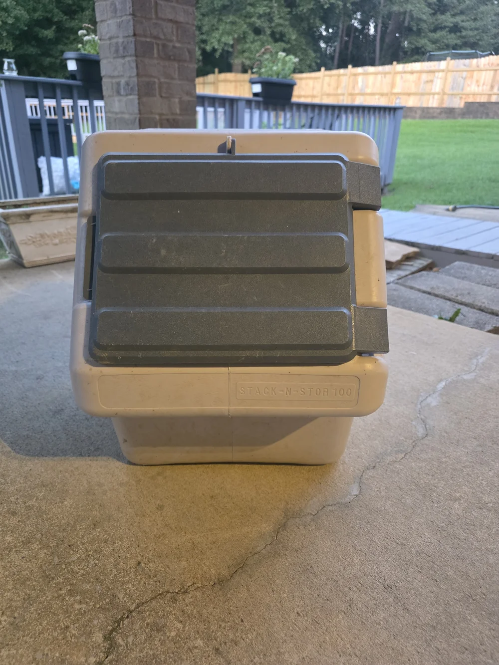 100 Outdoor Storage Bin in Beige and Gray
